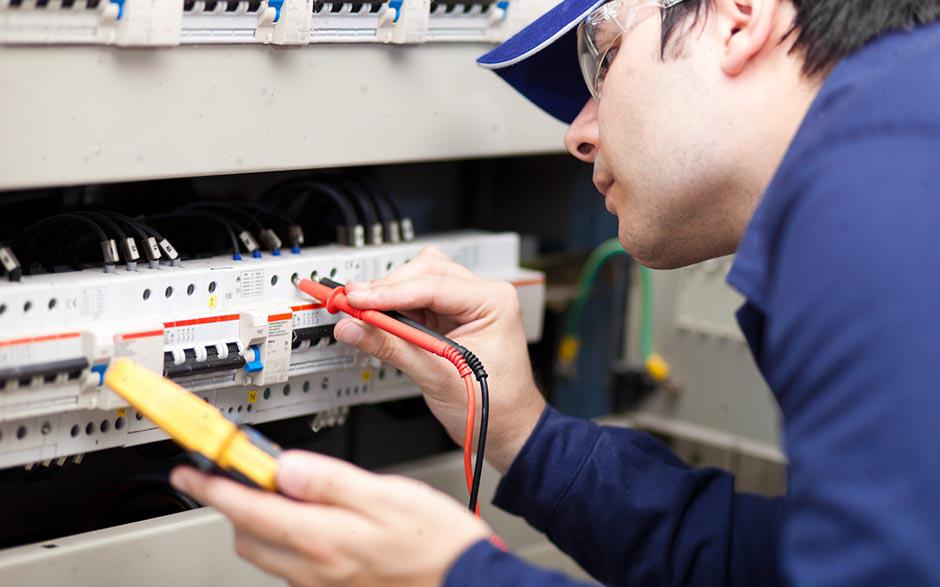 électricien professionnel Paris 14